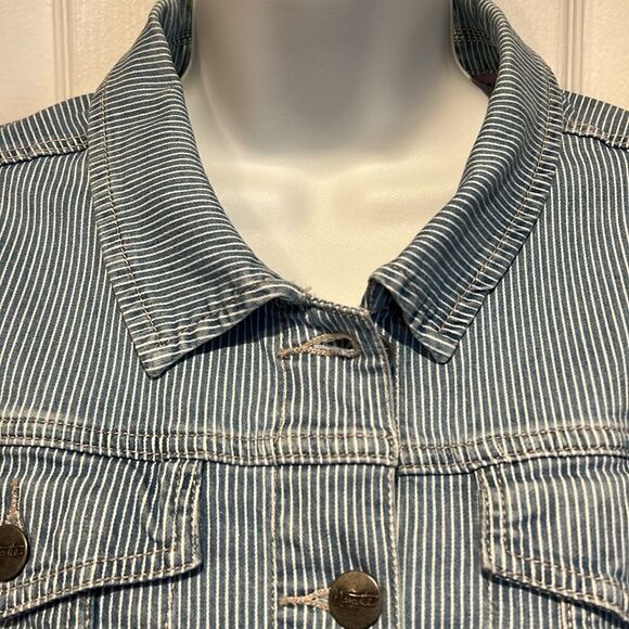 Nanette Lepore Blue/White Striped Denim Jacket Size Small - Picture 2 of 12